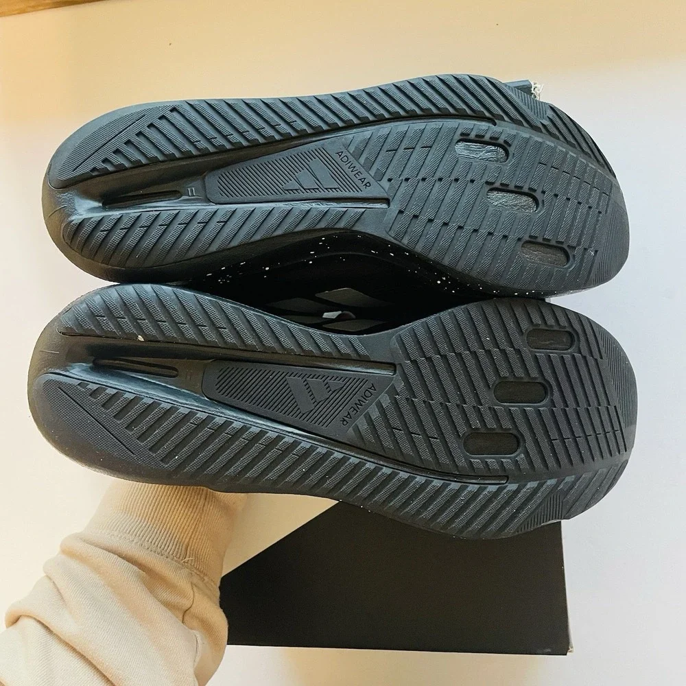 NIB Adidas JogIt 'Black' Running‎ Shoes Sneakers Comfort JR0863 Men's Size 9.5